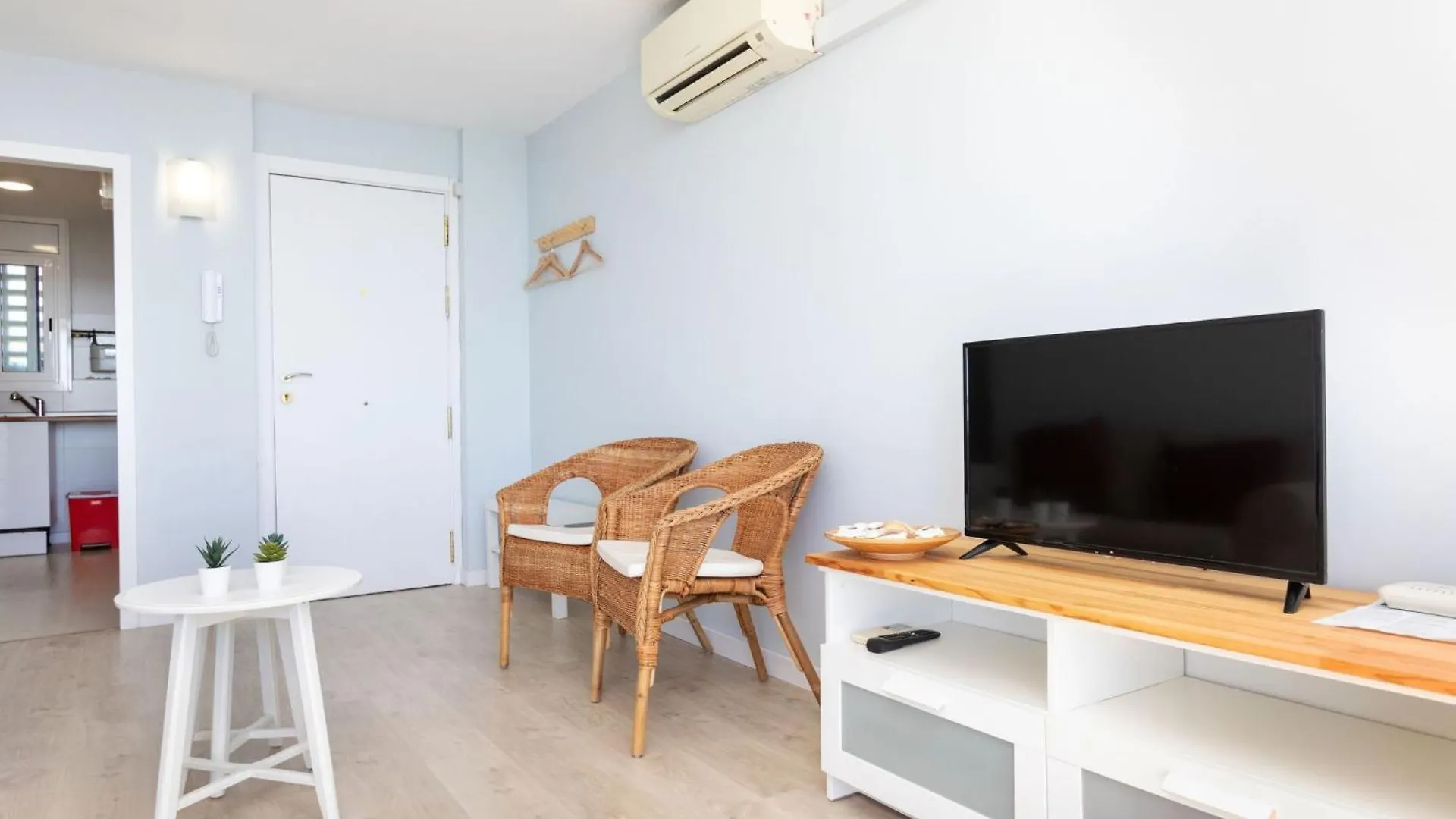 Apartment Clipper By Interhome Sant Vicenç de Montalt